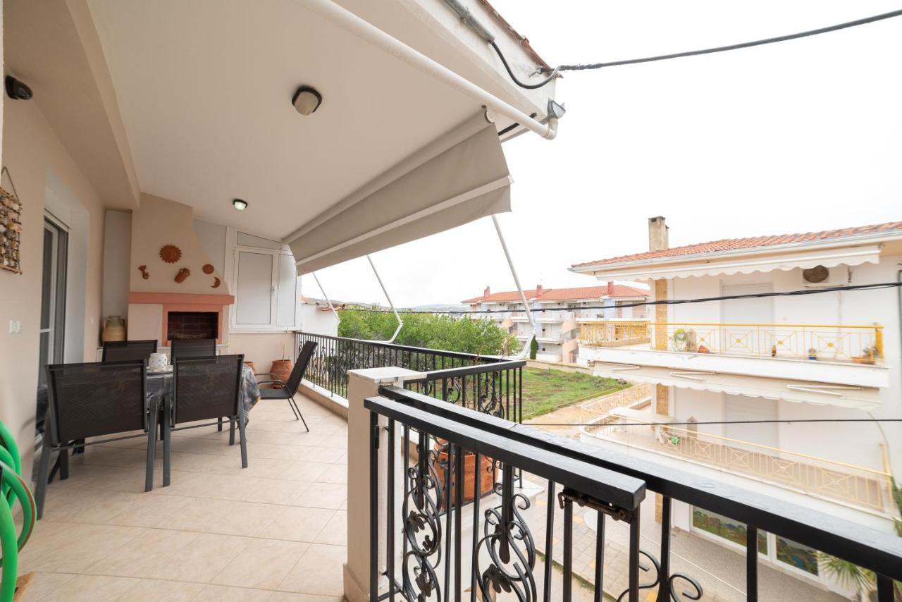 Porto Ofrynio Central Deluxe Golden Apartment Ofrínion المظهر الخارجي الصورة